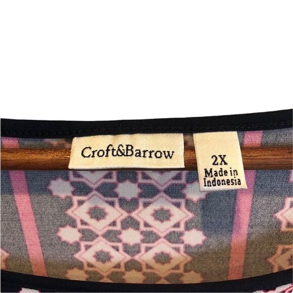 Croft & Barrow 3/4 length sleeve pink, black and white tunic - Picture 7 of 8